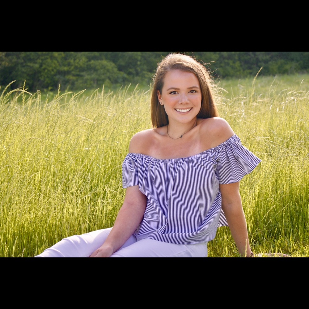 Meet your Posher, Cecilia